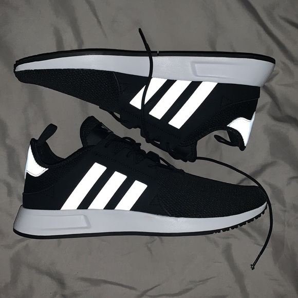 New Black men’s adidas shoes size 10 - Picture 2 of 6